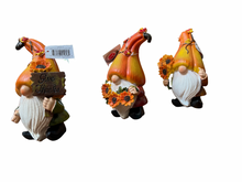 Load image into Gallery viewer, Resin Pumpkin Hat Gnome
