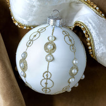 Load image into Gallery viewer, Pearl Chain Pattern Glass Ball Ornament
